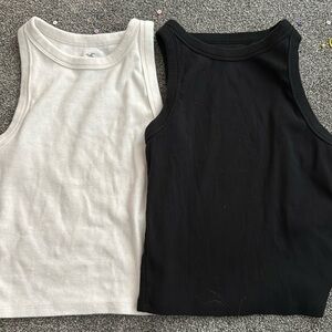 Set of Hollister tanks